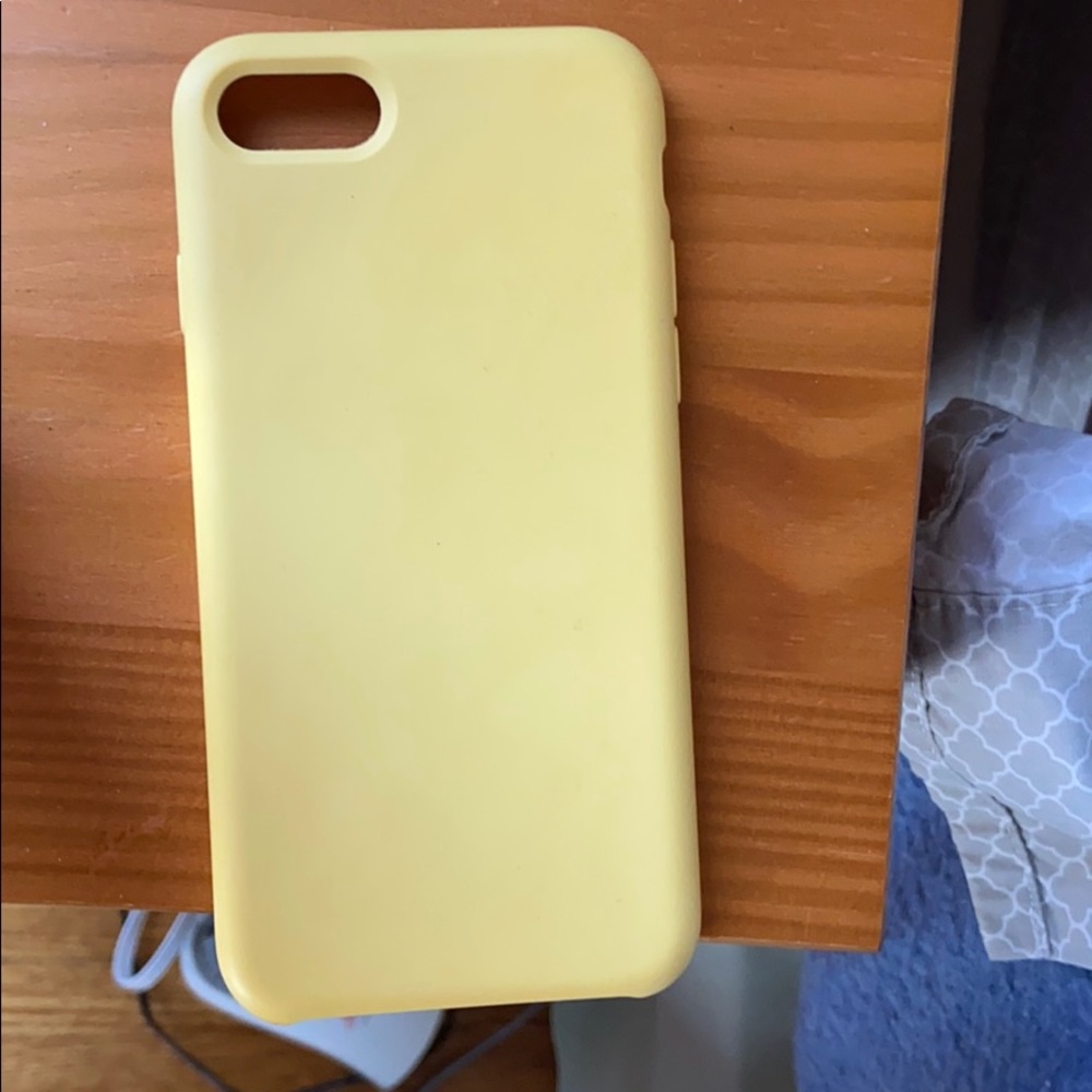 Yellow silicone case